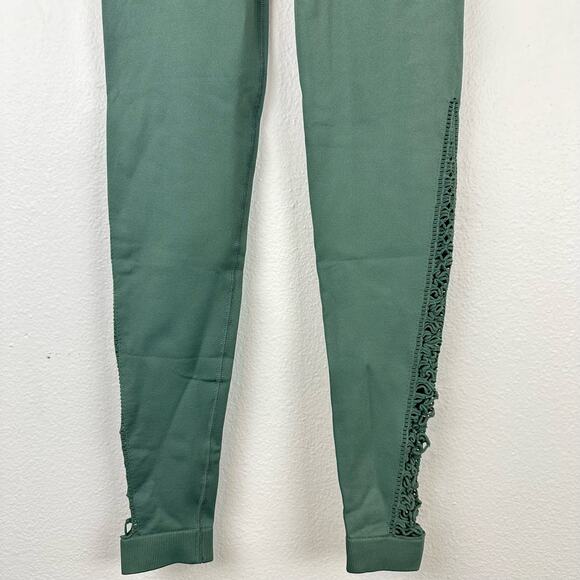 Lorna Jane Seamless Leggings with Side Lace Style Detail XS - Picture 7 of 10